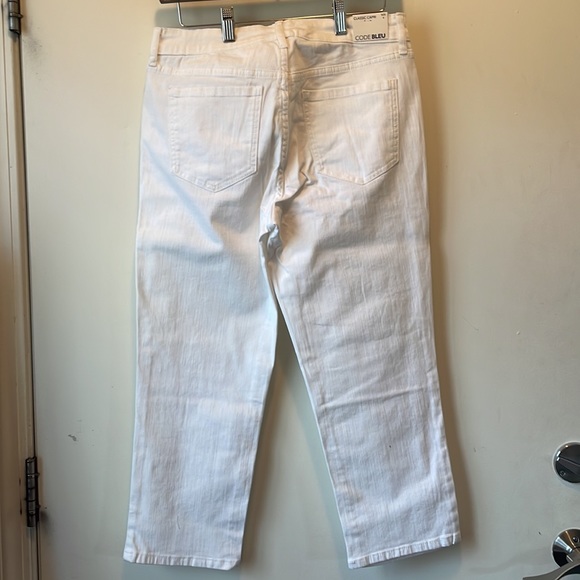 Code Bleu Women’s Capri Pants White Jeans 6 Average 22” inseam All Day Flex - Picture 6 of 9